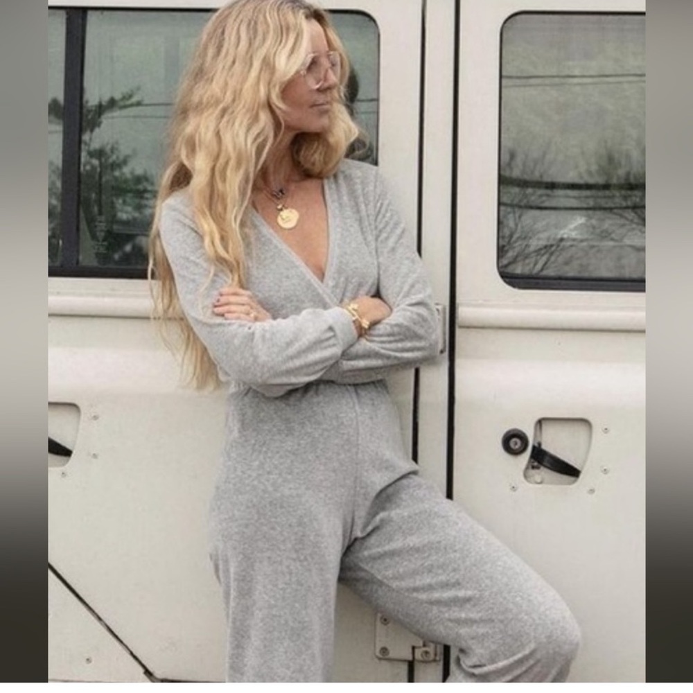 Suzi Kondi Light Gray V-Neck Jumpsuit